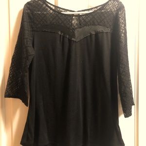Ladies black top with lace